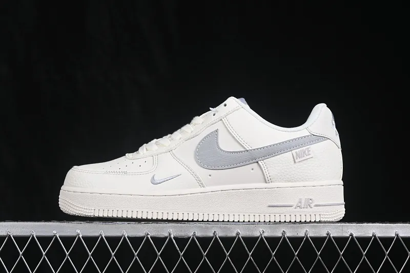 All categories Nk Air Force 1 Air Force series Nk Air Force 1 Low Air Force low-top Nike Air Force 1'07 Low Air Force 1 low-top casual sneakers DN9688-110